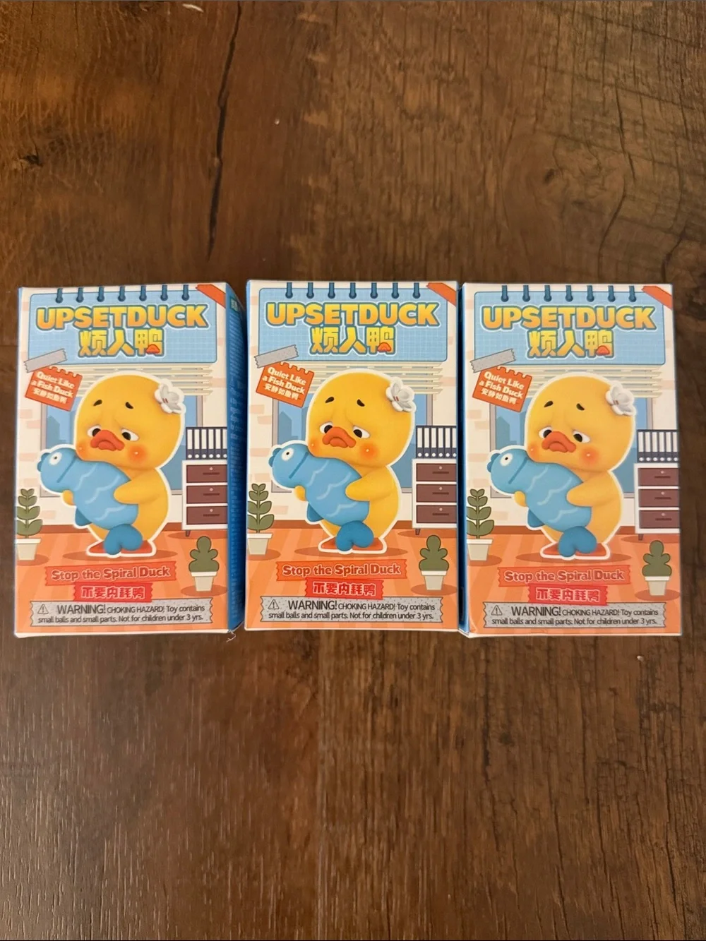 Upset Duck Stop the Spiral Duck figure series 3 pack